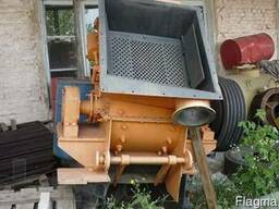 Дробилка роторная с устройством для пылеудаления