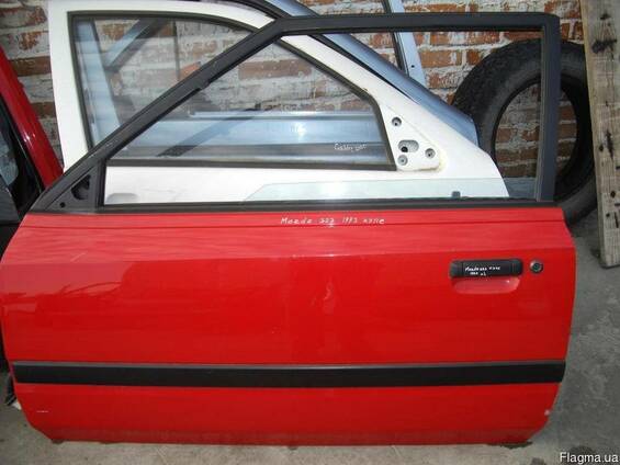 Дверь передняя правая/левая Mazda 323 BG купе (1989-1994)