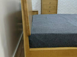Двуспальная кровать "Хюгге" из дерева