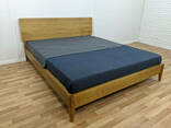 Двуспальная кровать "Хюгге" из дерева