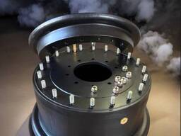 Диски з бедлоком різних радіусів