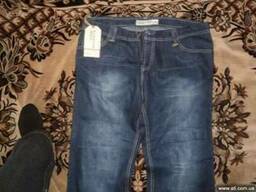 Джинсы крупным оптом дешево