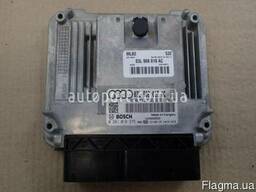 Эбу компьютер AUDI A4 2008-2016 год
