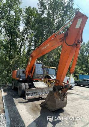 Екскаватор повноповоротний HiTACHI 160-W