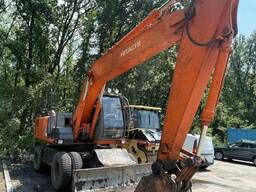 Екскаватор повноповоротний HiTACHI 160-W