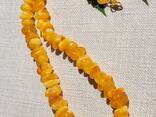 Елегантне матове світле янтарне кольє, ожерелье из натурального желтого янтаря - фото 3