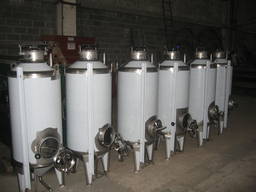 Емкости резервуары металлоформы металлоконструкции