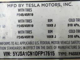 Этикетка (лейба, наклейка) основная c производственной информацией Tesla model S 85 D. ..