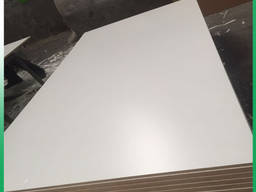 Фанера гл/гл белого цвета 18х1250х2500 мм