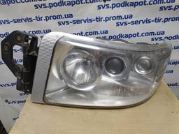 Фара головного света левая Renault Premium DXI 7482588678, Hella 1EL011899-371