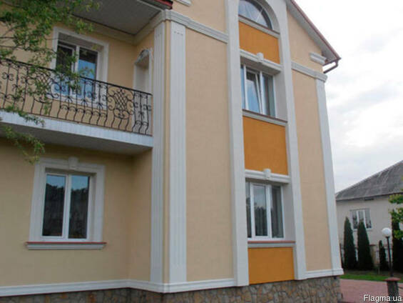 Фасадна ліпнина з пінопласту