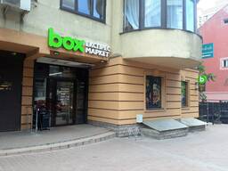 Фасадне приміщення окремий вхід орендарі