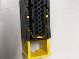 Фішка на вологовідділювач АПМ вольво/рено євро6