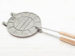 Форма для выпечки орехов, вафель, тарталеток и корзинок.