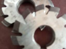 Фреза дисковая модульная М3.5 №4 20* Р6М5