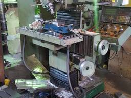 Фрезерный станок 67К25ПФ2