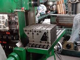 Фрезерный станок FUW250