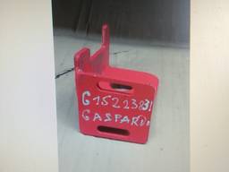 G15223831/G15223851 Кронштейн чистика лівий /правий Maschio Gaspardo