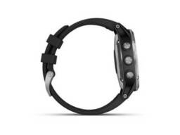 Garmin fenix 5 plus минеральное стекло, серебристые с черным