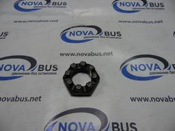 Гайка подшипника ступици переднего колеса ISUZU NQR 70/71