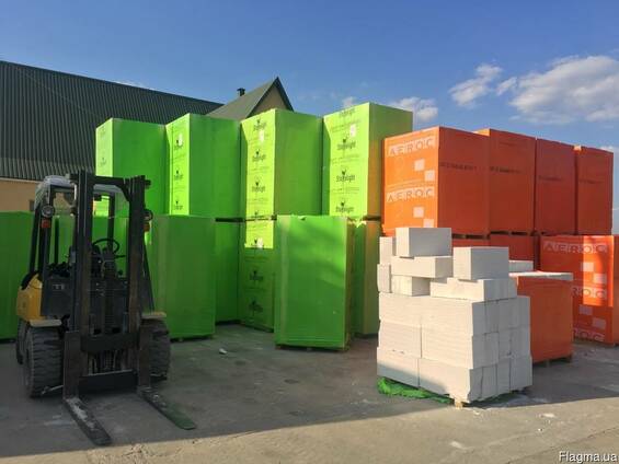 Газоблок Stonelight та Aeroc