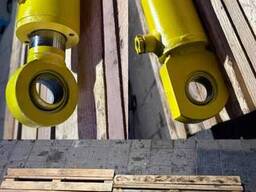 Гидроцилиндр 80.50.1800.2100 ШС 40 (ход штока 1800 мм)