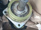 Гидромотор поворота КС-3575, КС-3577, КС-5473, КС-4572 в Одесса, Киев, Львов, Днепр - фото 1