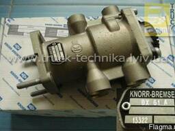 Главный тормозной кран DAF 1371595