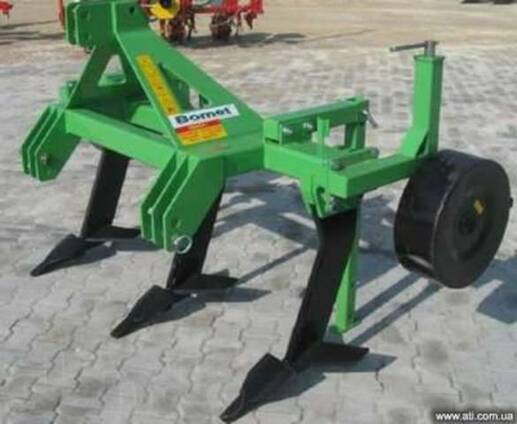 Глубокорыхлитель Bomet 3 стойки