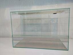 Горизонтальный террариум 60*35*40, с 1 патроном для лампы.