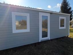 Готовый мобильный дачный домик
