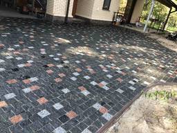 Тротуарна плитка з граніту темно-сірого кольору