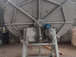 Гранулятор тарілчастий