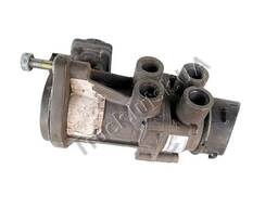 Головний гальмівний кран MAN TGX TGS Euro6 МАН ТГХ ТГС Євро6 81521306298, 81.52130-6298