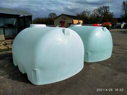 Горизонтальна ємність для перевезення на 6700 літрів