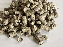 Гранули із соломи