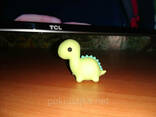 Игрушка Динозаврик органайзер силиконовый сувенир для USB. ..
