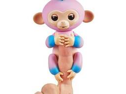 Интерактивная игрушка WowWee Fingerlings Interactive Baby Monkey Puppet розовая