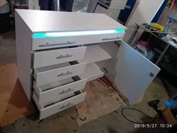 Изготовление мебели для маникюра , салонов