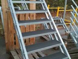 Изготовление секционных металлических лестниц Под заказ