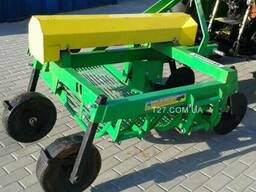 Картофелекопалка Bomet Z655 вибрационная с боковым выбросом