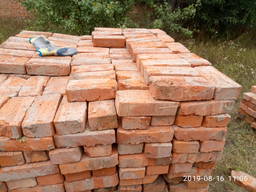 Кирпич б. у