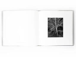 Подарочная книга для фотографов работы Джона Секстона John Sexton "Recollections". ..