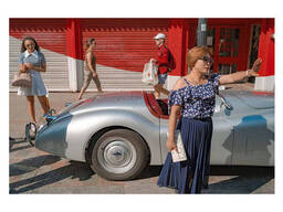 Книга альбом Лондон уличная фотография Джоша Эдгуза Josh Edgoose: Brilliant Parade. ..