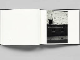 Книга Robert Frank: The Americans