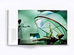 Книги о красоте и моде Stoppers: Photographs from My Life at Vogue. Phyllis Posnick. ..