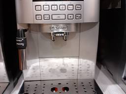 Кофеварка Delonghi Magnifica S plus