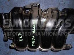 Коллектор впускной пластик Toyota Yaris 1.33 16V 2006-2011 1712047010 23279