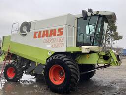 Комбайн зернозбиральний Claas Lexion 460