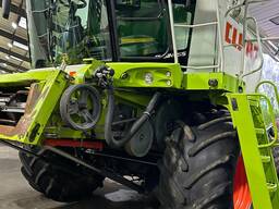 Комбайн Claas Lexion 600